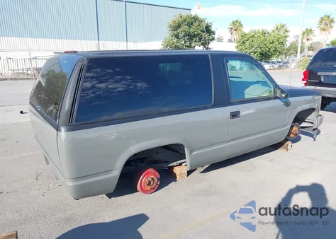1996 Chevrolet Tahoe C1500 from USA, damaged, VIN 3GNEC18R6TG150126
